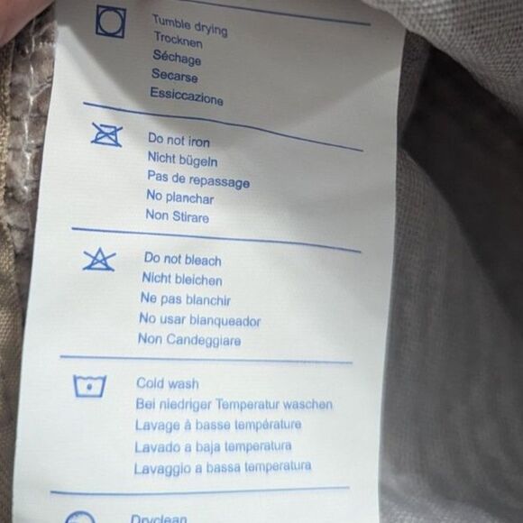 🛋️ Chenille Velvet Throw Pillow Covers 20x20 – Set of 2 (Gray-Beige) - Picture 5 of 6